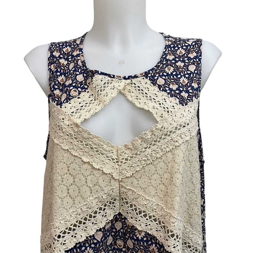 SEA NEW YORK Floral Peekaboo Lace Neckline Sleeveless Shift Sundress sz 10 - Picture 3 of 9